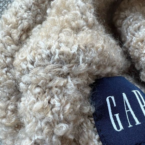 Gap Cozy Boucle Turtleneck Sweater, chunky, XS, tan, 25% merino wool, NWOT - Picture 10 of 12